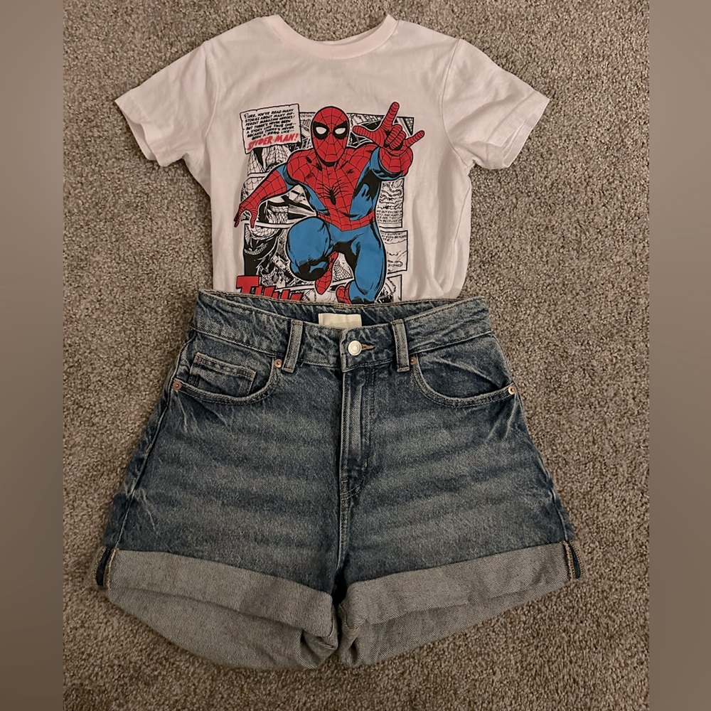 Jean shorts 💕